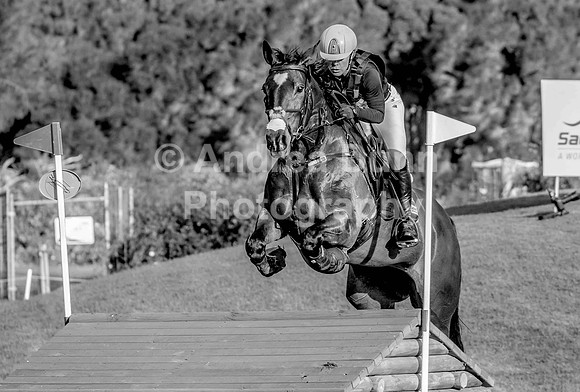 0H6A6308 L BW2