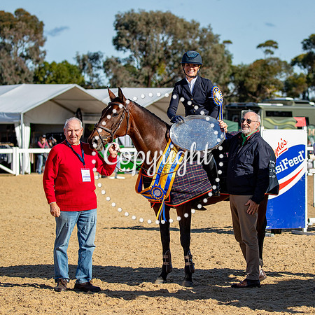 A72I1677-257